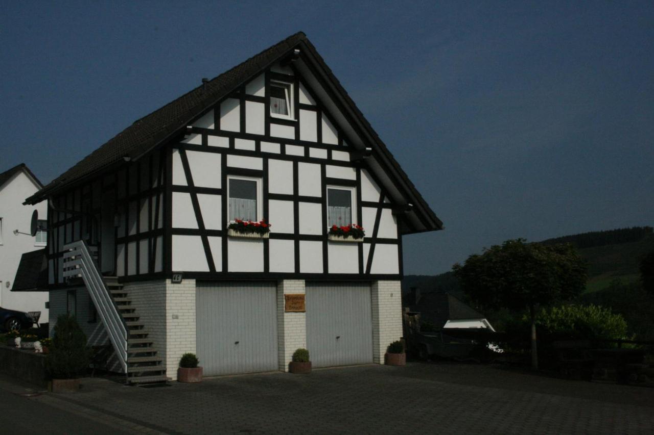 Ferienhaus Zur Ennest Schmallenberg Extérieur photo