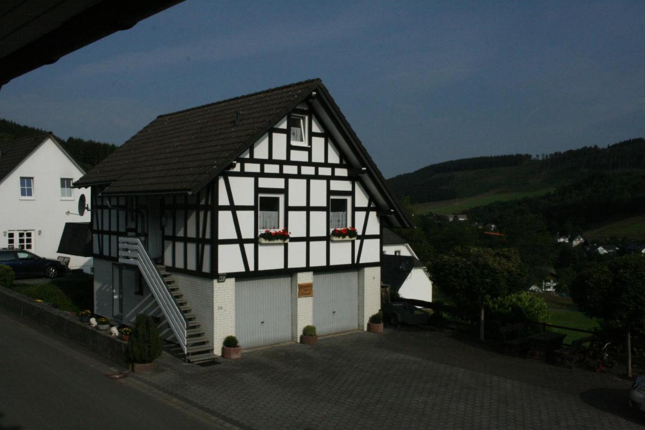 Ferienhaus Zur Ennest Schmallenberg Extérieur photo